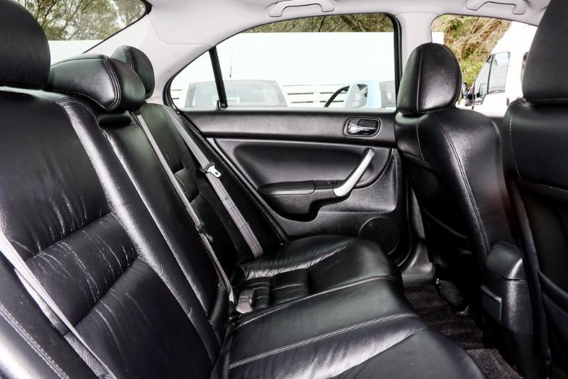 2005 HONDA Accord Euro Luxury CL