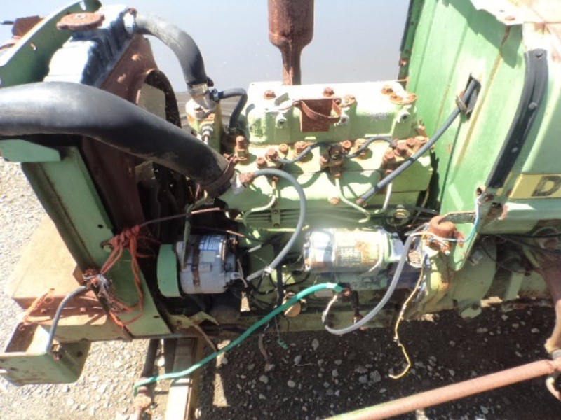 JOHN DEERE 3020 Tractor 3020 Tractor
