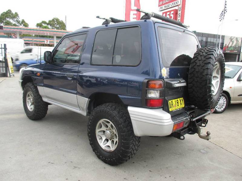1998 MITSUBISHI PAJERO GLS SWB (4x4) NL