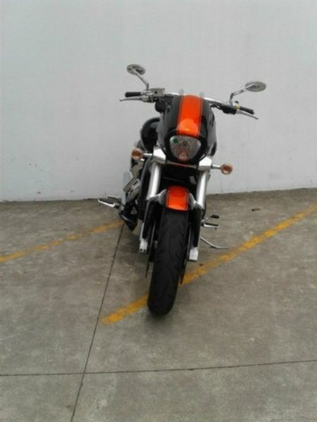 2011 SUZUKI 1800CC VZR 1800 BOULEVARD (M109R) L0