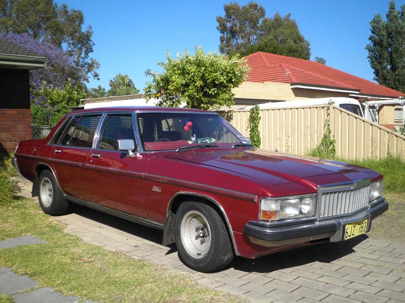 1983 HOLDEN STATESMAN DE VILLE WB2