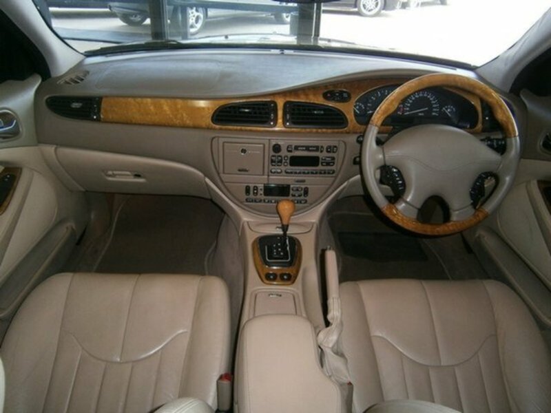 2000 JAGUAR S TYPE V8 SE