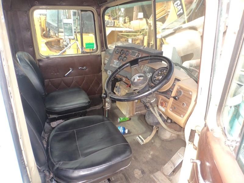 MACK R600 SERIES R600 SERIES Truck