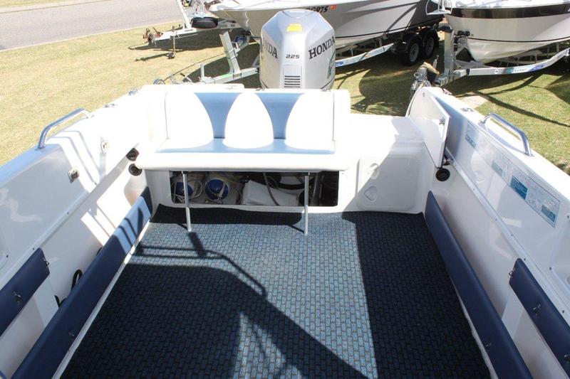 Commodore All Rounder 670