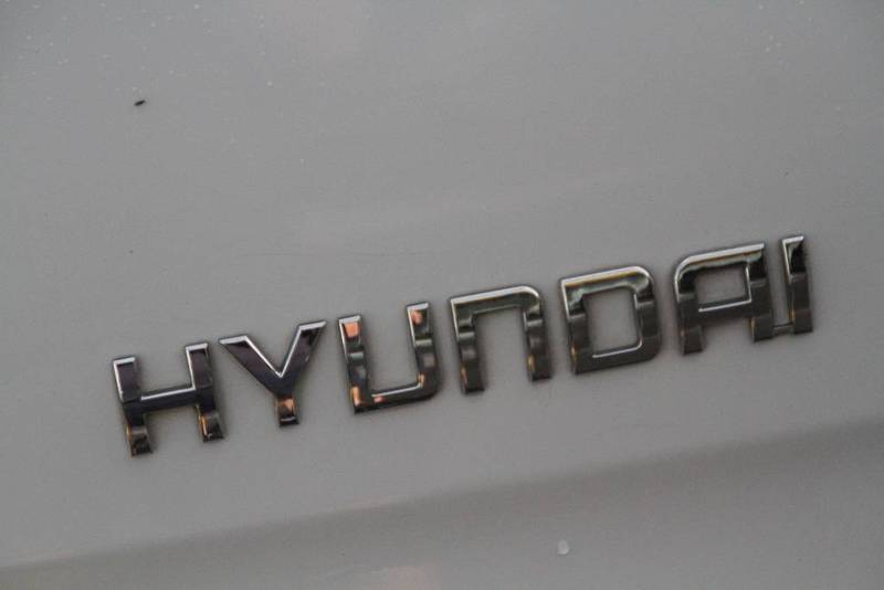 2009 HYUNDAI iLOAD Crew Cab TQ-V