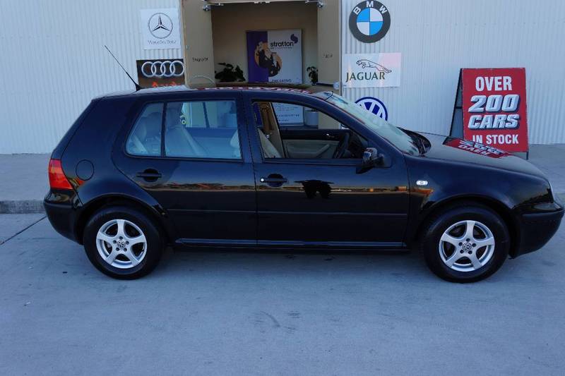 2002 VOLKSWAGEN GOLF GL