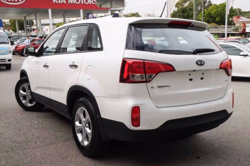 2014 KIA SORENTO SI XM