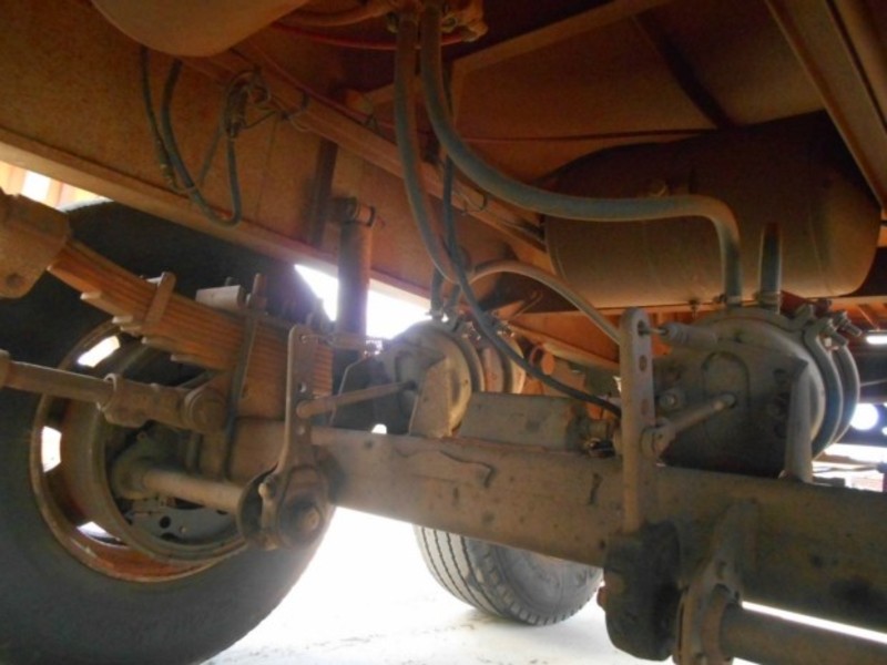 1990 Lusty EMS Convertible Semi Trailer