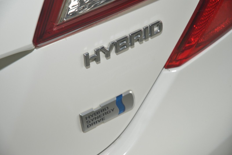 2013 TOYOTA CAMRY HYBRID H AVV50R