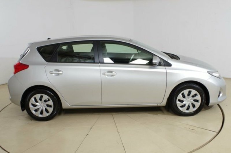 2014 TOYOTA COROLLA Ascent S-CVT ZRE182R