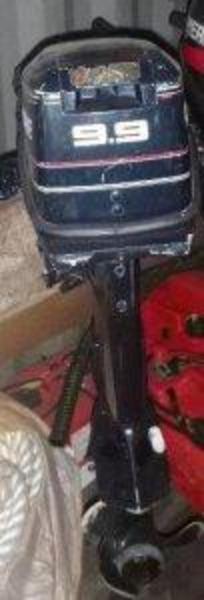 PREOWNED 9.9HP EVINRUDE OUTBOARD
