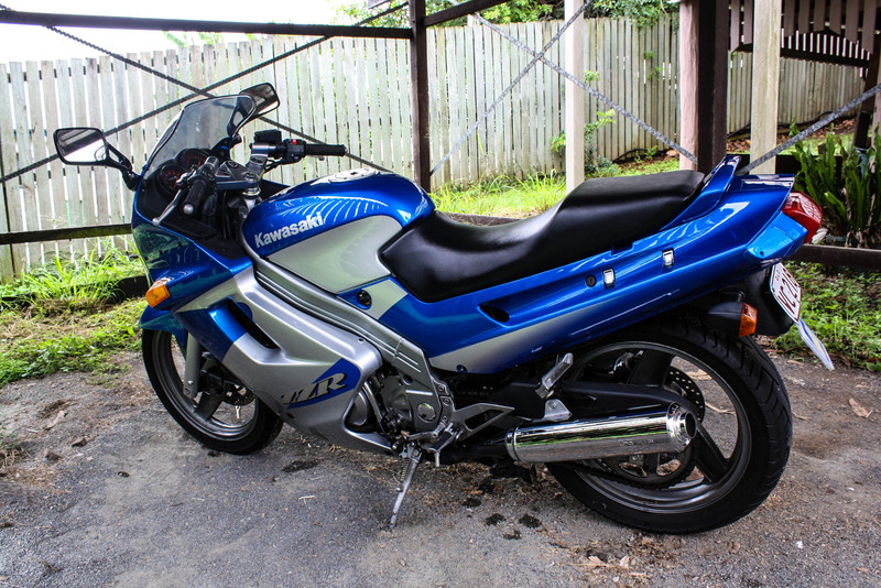 2002 KAWASAKI 250CC ZZ-R250 (EX250)