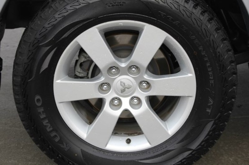 2006 MITSUBISHI PAJERO VR-X NS