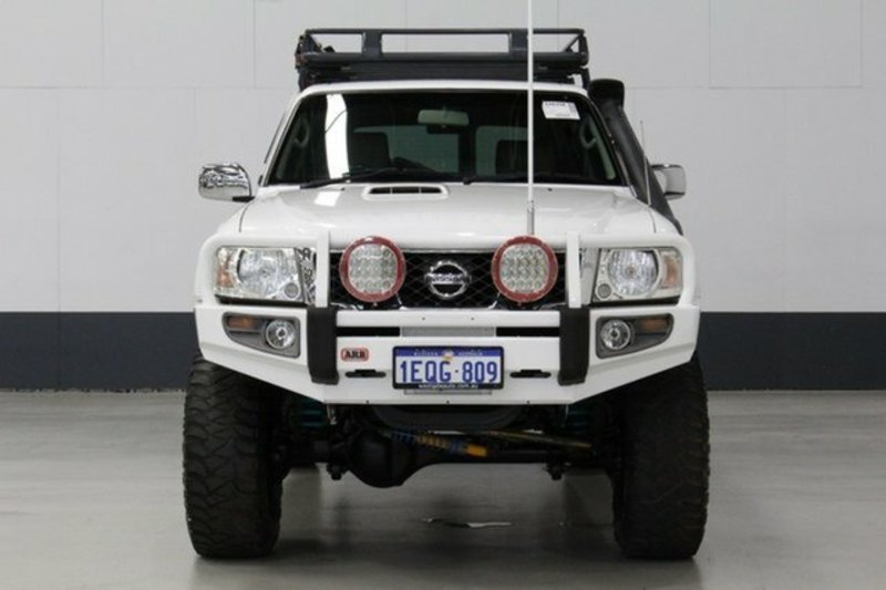 2006 NISSAN PATROL ST (4x4) GU IV