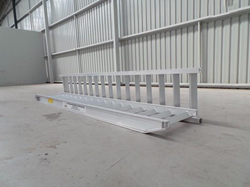 2016 WORKMATE 8 TON ALLOY LOADING RAMPS