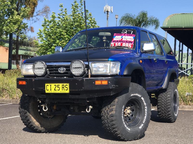 1992 TOYOTA Hilux Surf