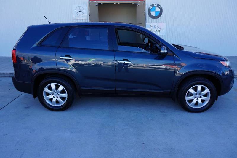 2010 KIA SORENTO Si (4x2) XM