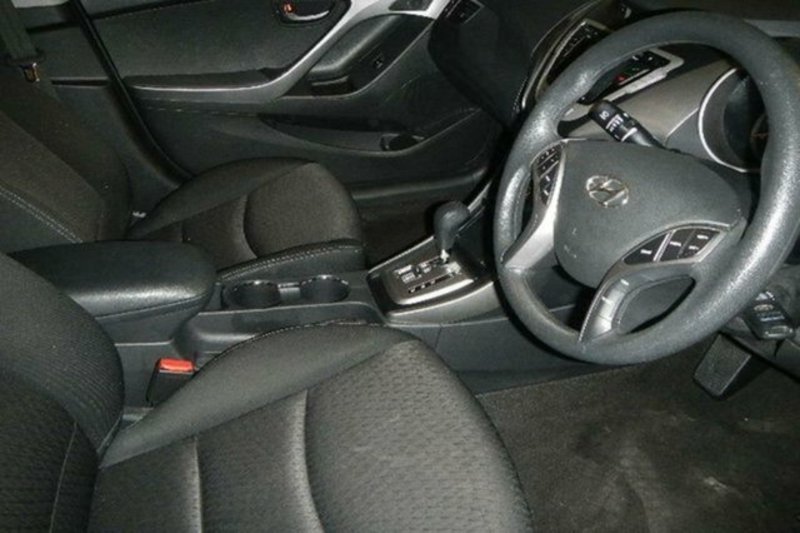 2013 HYUNDAI ELANTRA ACTIVE MD2