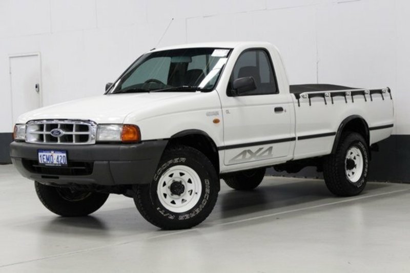 2002 FORD COURIER GL PE