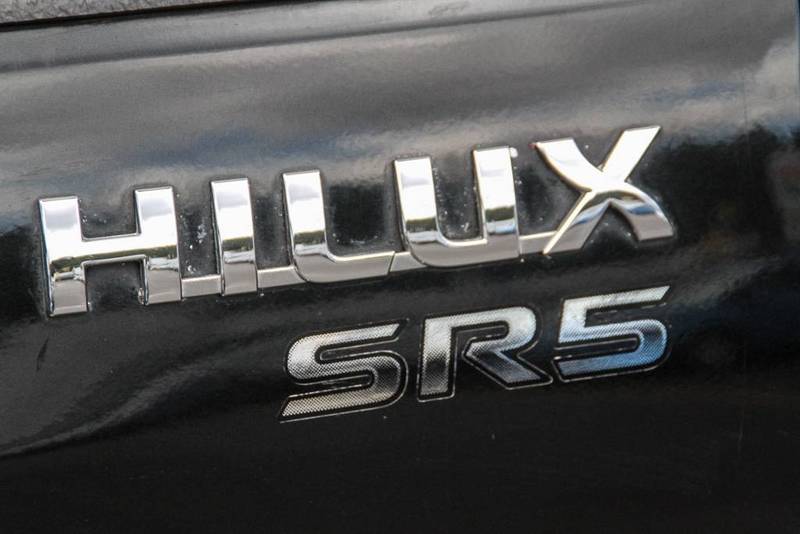 2009 TOYOTA HILUX SR5 (4x4) KUN26R 09 UPGRADE