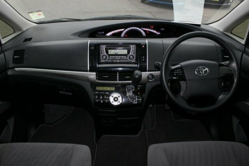 2014 TOYOTA TARAGO GLi ACR50R MY13
