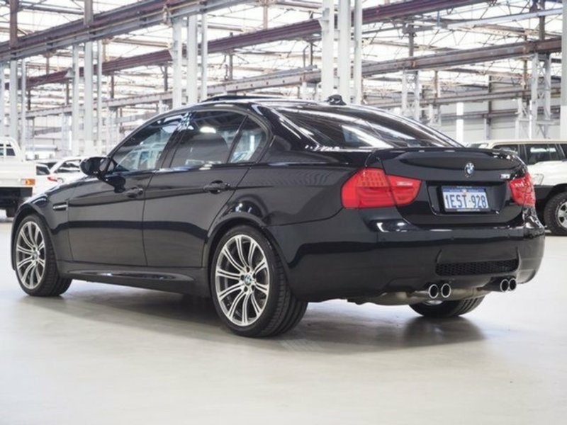 2011 BMW M3 E90