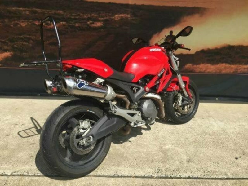 2008 DUCATI Monster 696 ROAD