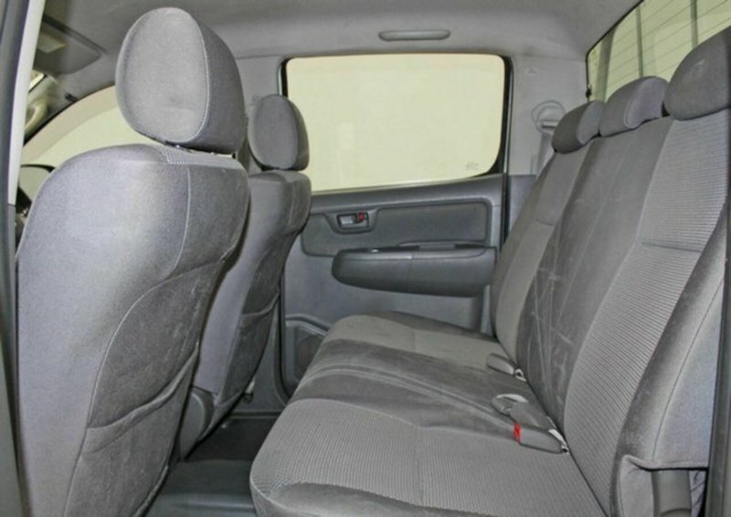 2012 TOYOTA HILUX SR (4x4) KUN26R MY12
