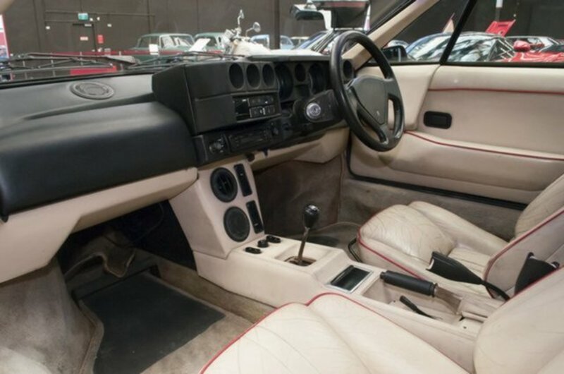1988 LAMBORGHINI JALPA 3500
