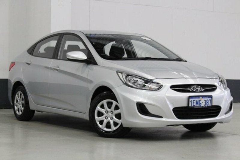 2014 HYUNDAI ACCENT ACTIVE RB2