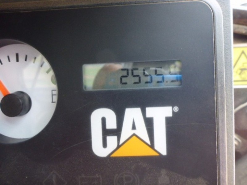 2011 CATERPILLAR 279C Loader