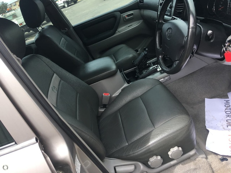 2006 TOYOTA LANDCRUISER GXL HDJ100R