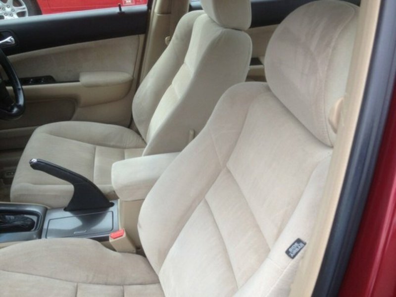 2004 HONDA ACCORD EURO