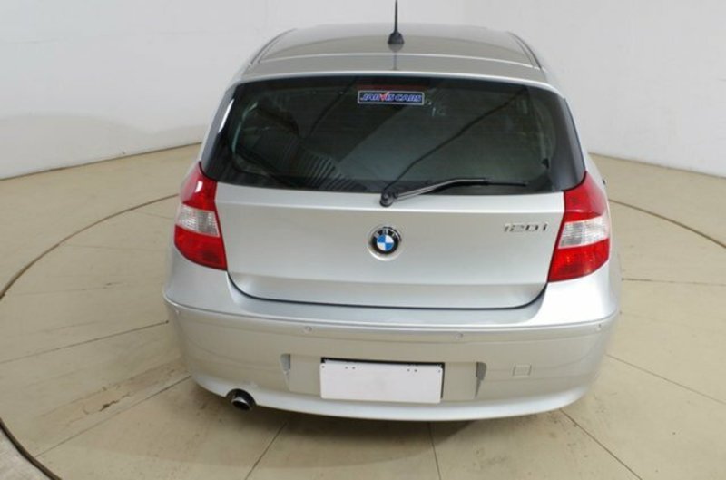 2005 BMW 120I E87