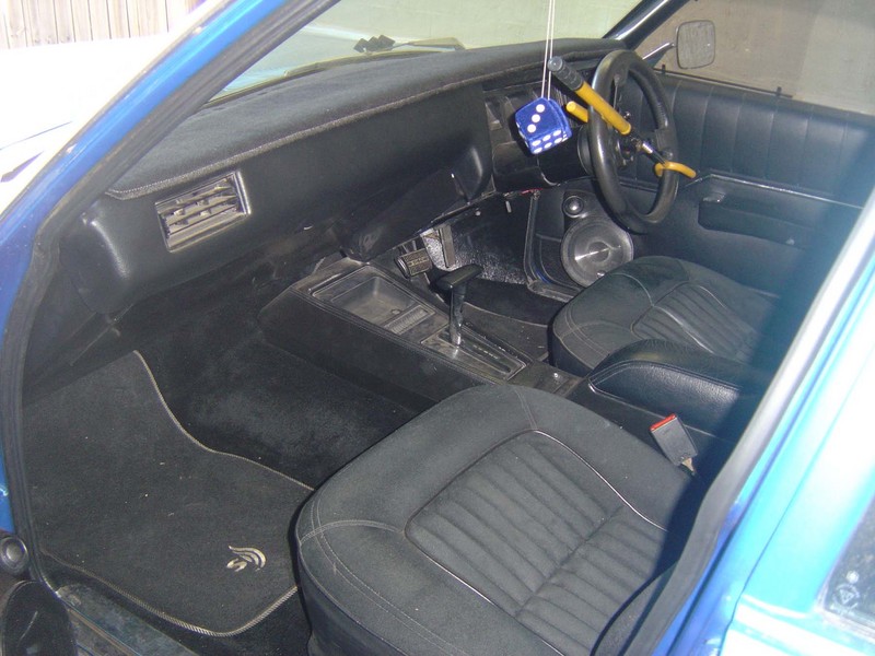 1973 HOLDEN KINGSWOOD HQ