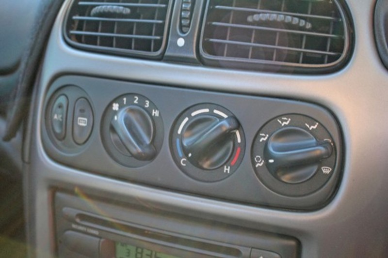 2002 HOLDEN UTE STORM S VU II