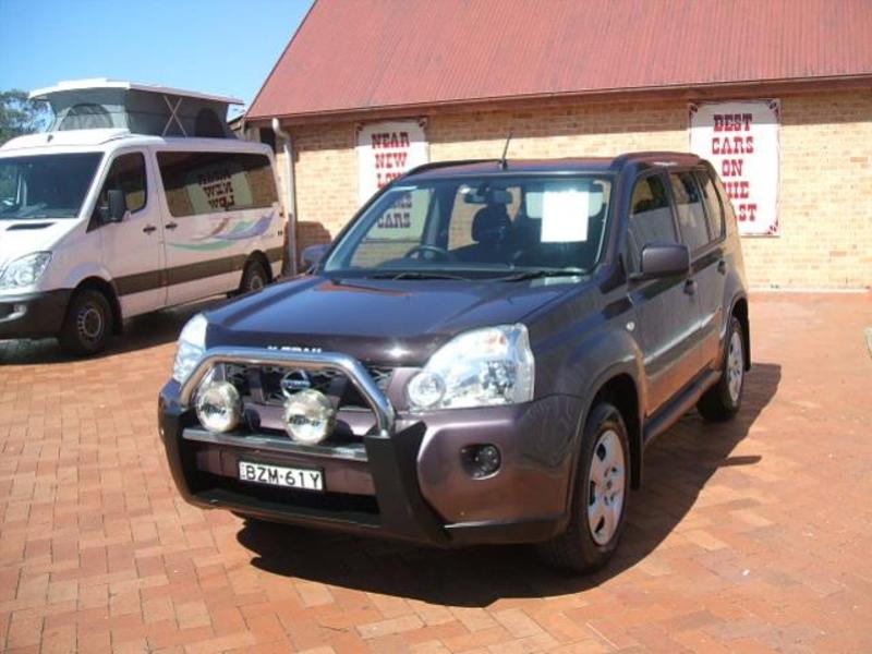 2010 NISSAN X-TRAIL