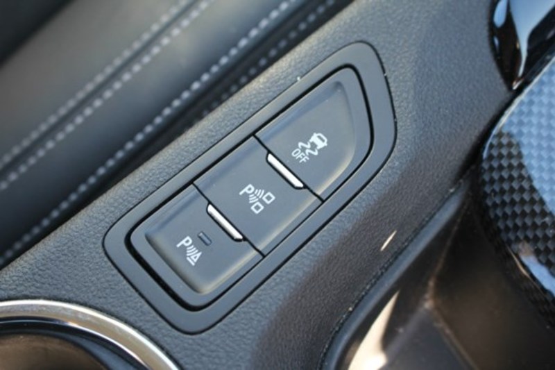 2014 HOLDEN COMMODORE SV6 VF