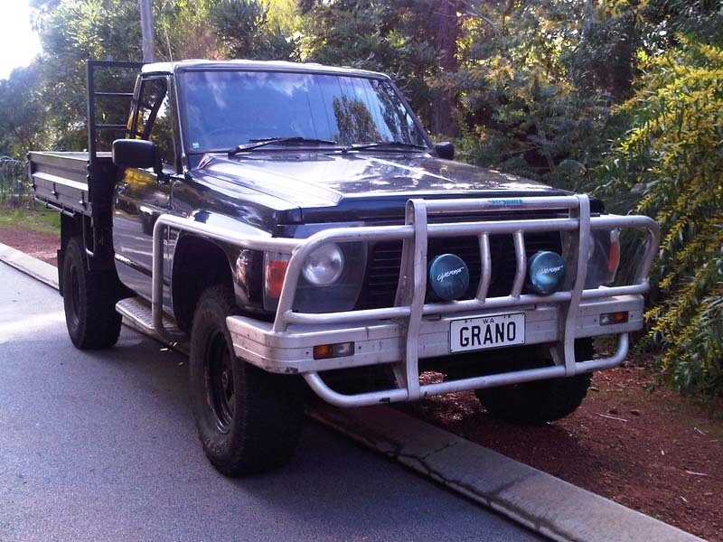 1990 FORD MAVERICK (4x4)