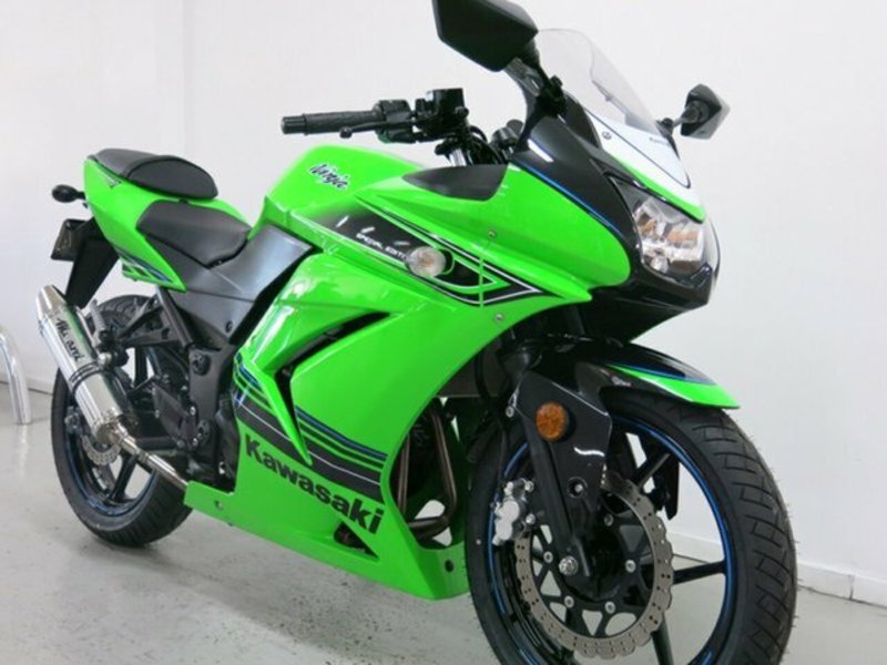 2012 KAWASAKI Ninja 250R (EX250)