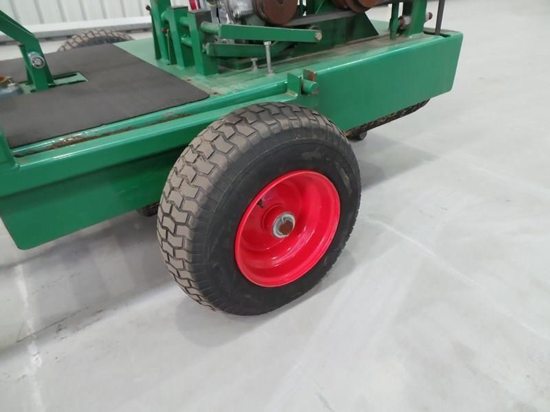 TURF TEC RIDE ON GREENS ROLLER