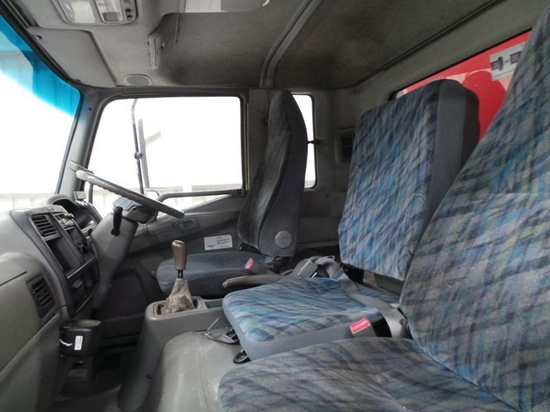 2004 FUSO FIGHTER FK617 TAUTLINER