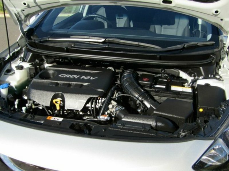 2013 HYUNDAI i30 ELITE 1.6 CRDi GD