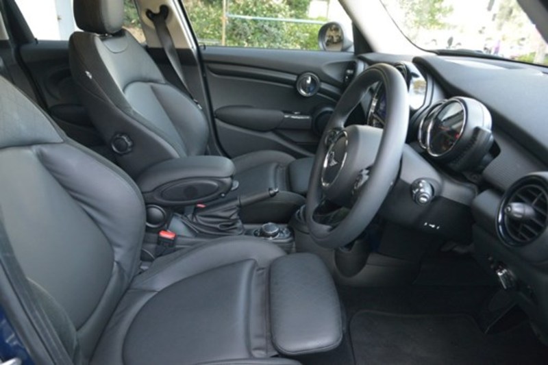 2015 MINI HATCH COOPER F55