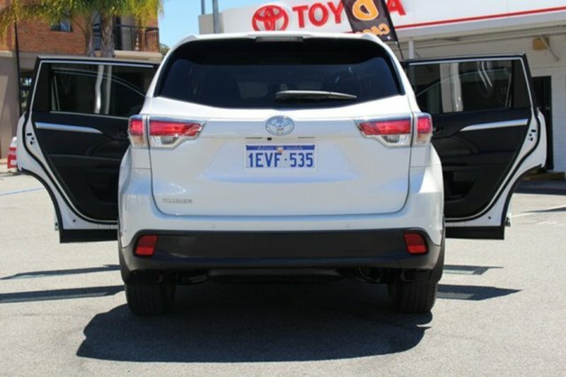 2015 TOYOTA KLUGER GX (4x2) GSU50R