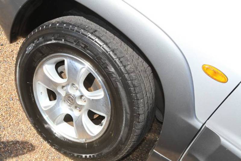 2003 MAZDA TRIBUTE CLASSIC