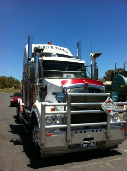 2009 KENWORTH T408 T408 Truck
