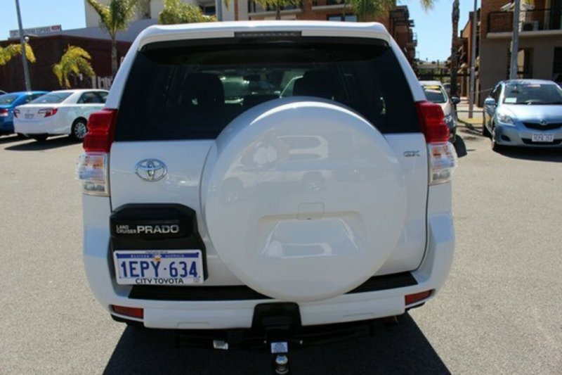 2012 TOYOTA Landcruiser Prado GX KDJ150R