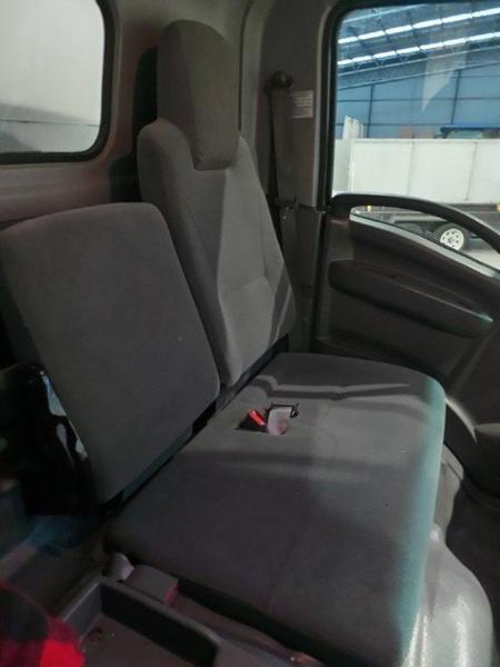 2013 ISUZU NNR200