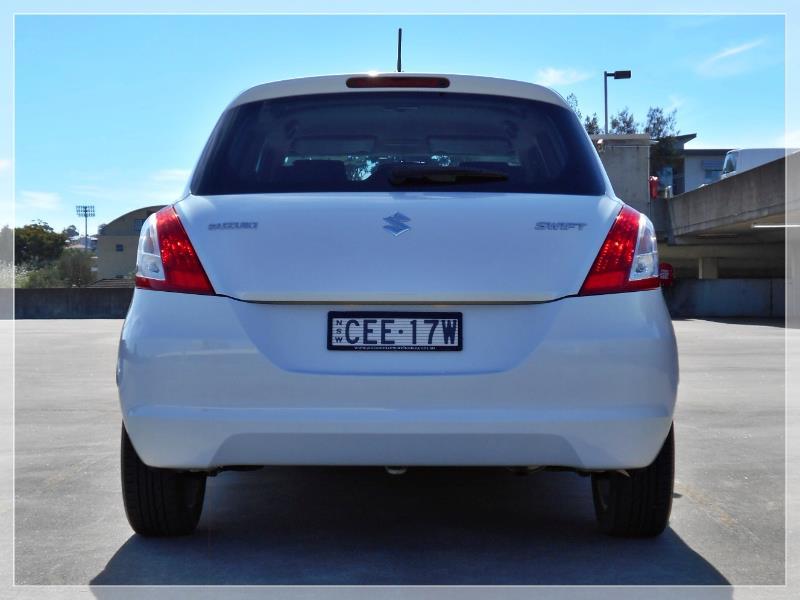 2011 SUZUKI SWIFT GLX FZ